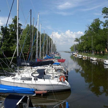 Holiday Homes In Balatonmariafuerdo 48114 Esterno foto
